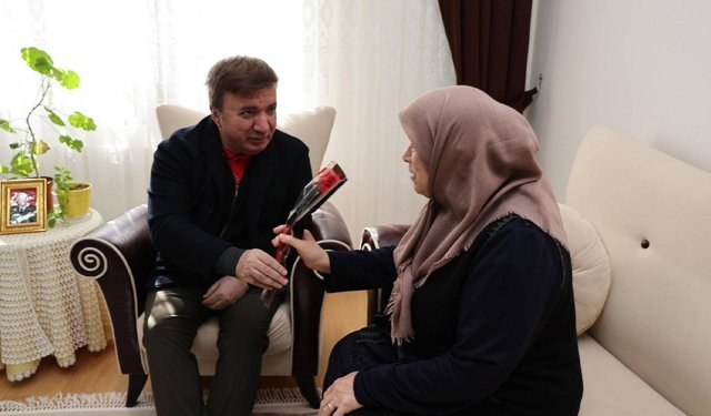 Şehit Annesine 8 Mart Ziyareti