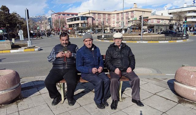 Yaşlılar Haftasında "Yalnızlık Değil Dayanışma" Vurgusu