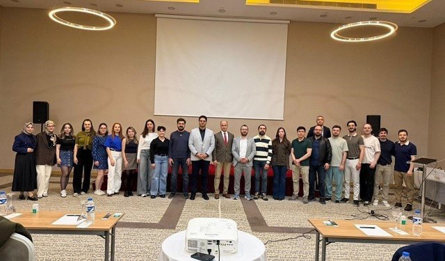 Erzincan'da Kuru Göz Hastalığına Yönelik Bilimsel Sunum