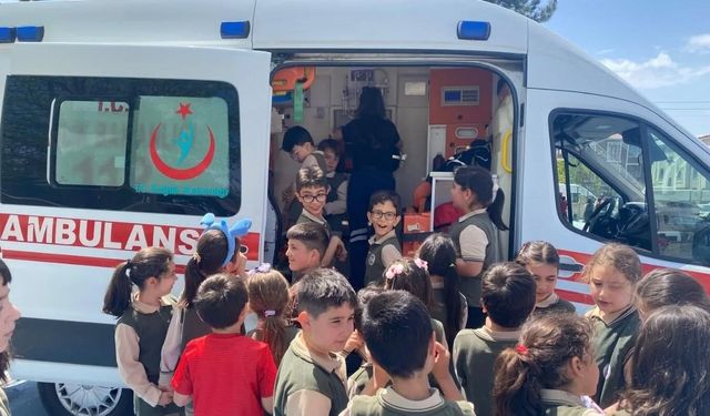 Erzincan'da Miniklere 'Sağlıklı Gelecek' Eğitimi