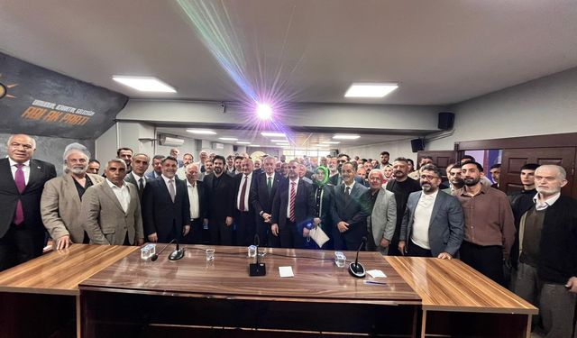 Bakan Yardımcısı Mumcu Ak Parti Bayramlaşma Programına Katıldı