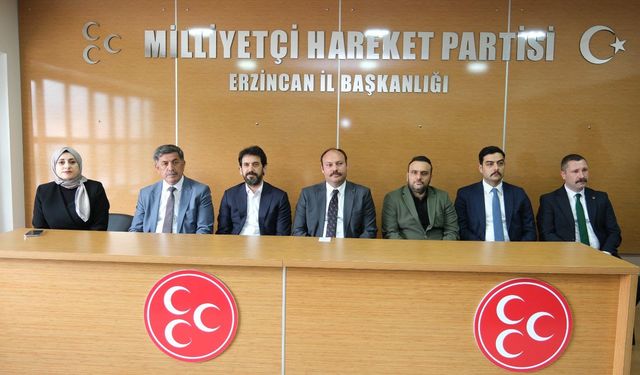 MHP’deki Bayramlaşmada Birlik Beraberlik Mesajları Verildi