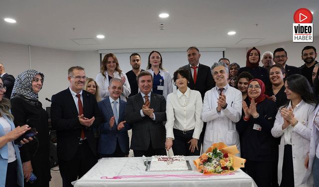 Mengücek Gazi Hastanesi'nde 'Ebeler Ve Hemşireler Haftası' Kutlandı
