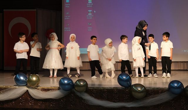 4-6 Yaş Kur'an Kursunda Mezuniyet Coşkusu