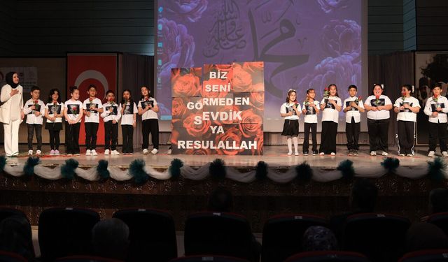 Mevlid-i Nebi Programında Milli ve Manevi Değerler Vurgusu