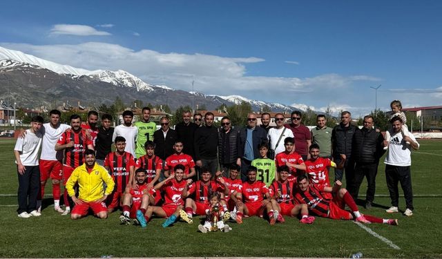 Nefes Kesen Finalde Kazanan Vefa Spor Oldu