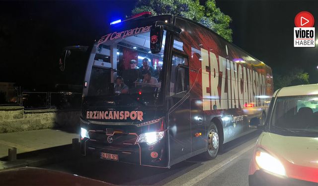 Erzincanspor’un Takım Otobüsü Dörtyol’da