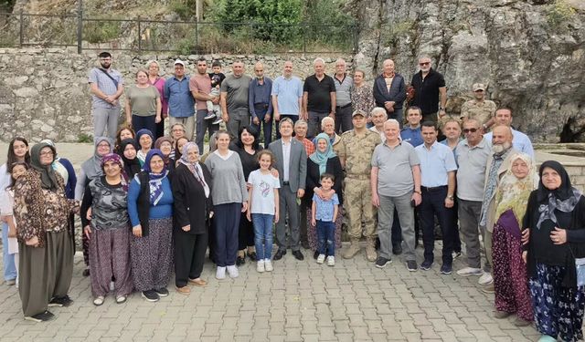 Kemaliye'de Geleneksel Şükür ve Buluşma Programı Düzenlendi