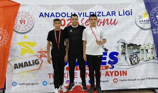 Erzincanlı Güreşçilerden Türkiye Derecesi