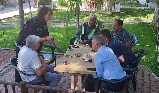 Erzincan'da Uyuşturucuyla Mücadelede Bilgilendirme Çalışmaları Sürüyor
