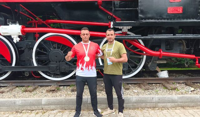 TCDD Personeli Koray Tufan Dayıkaraca Türkiye Üçüncüsü Oldu