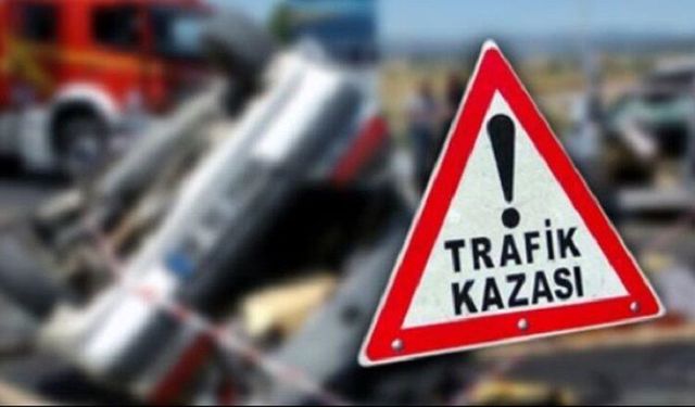 Erzincan-Sivas Karayolu'nda Trafik Kazası: 5 Kişi Yaralandı