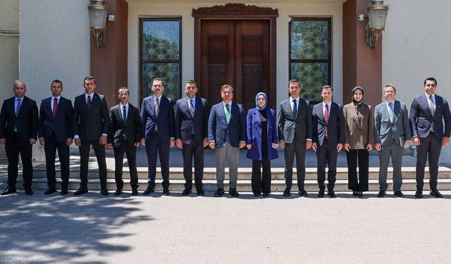 Vali Aydoğdu, Yeni Mülki İdare Amirleriyle Bir Araya Geldi