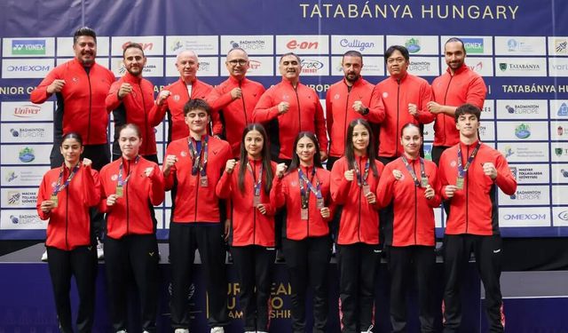 Türkiye, Avrupa Gençler Badminton Şampiyonası'nda 2 altın, 2 bronz madalya kazandı