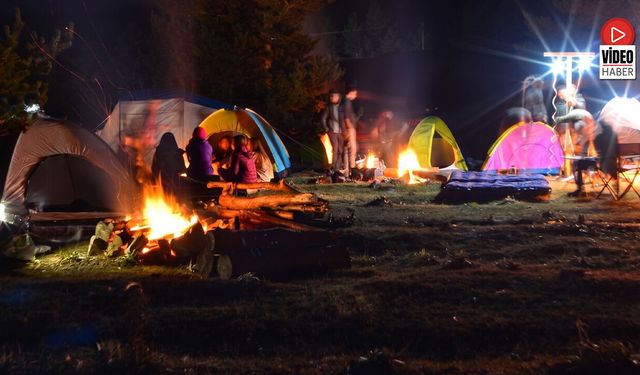 Erzincan’da Aile Kampının Adresi Dumanlı Tabiat Parkı Oldu