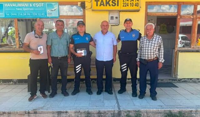 Polis Ekiplerinden Taksi Duraklarına Bilgilendirme Ziyareti