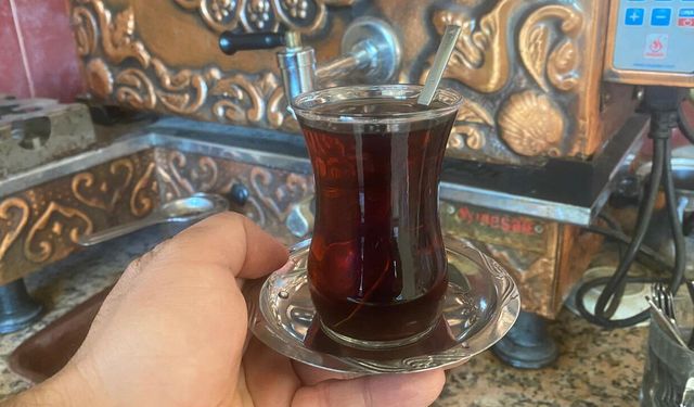 Erzincanlıların Çay Tercihi Belli: Demli Olsun!