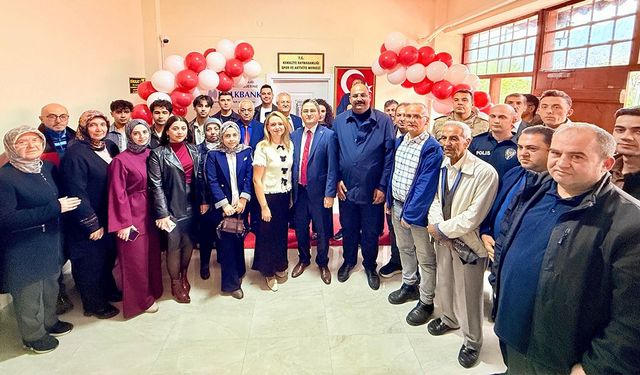 Kemaliye'de Spor ve Aktivite Merkezi Hizmete Açıldı