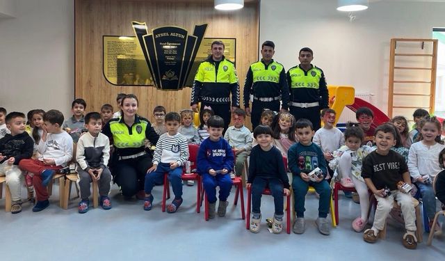 Refahiye’de Çocuklara Trafik Bilinci Aşılandı