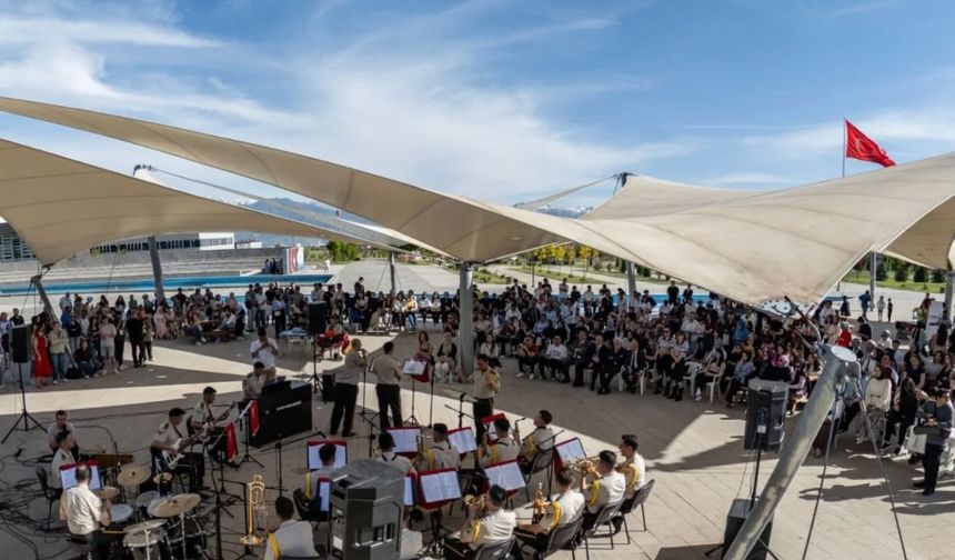 3. Ordu Komutanlığı Bando Takımı EBYÜ’de Sahne Aldı