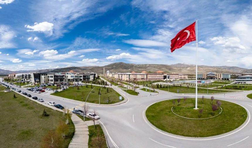 EBYÜ Bünyesinde Yabancı Diller ve Turizm Fakültesi Kuruldu