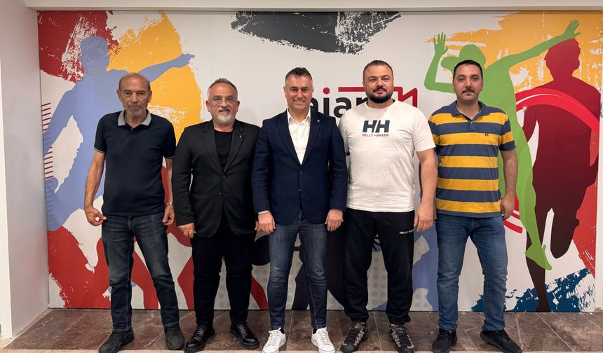 Teknikdirektör Bülent Akan Ajans Erzincan’ı Ziyaret Etti