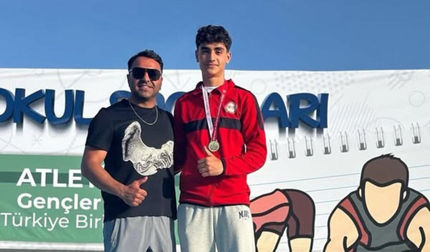 Milli Gururumuz Mahir İçli’den Büyük Başarı