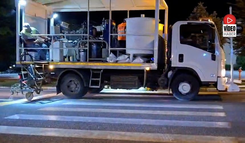 Erzincan Belediyesi’nden Yol Çizgi Çalışmaları
