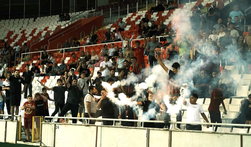 24 Erzincanspor Yeni Transferlerini Taraftarlarına Tanıttı