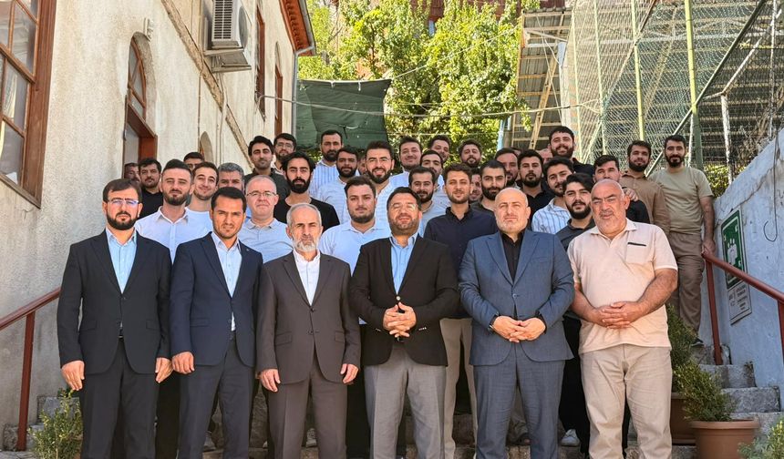 Müftü Fakirullahoğlu Kemaliye’de Din Görevlileriyle Buluştu