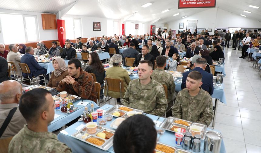 3. Ordu Komutanlığında Gaziler Günü Programı