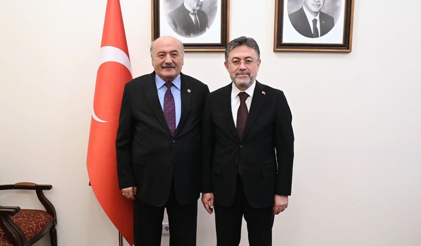 Milletvekili Karaman Bakan Yumaklı İle Projeleri Görüştü