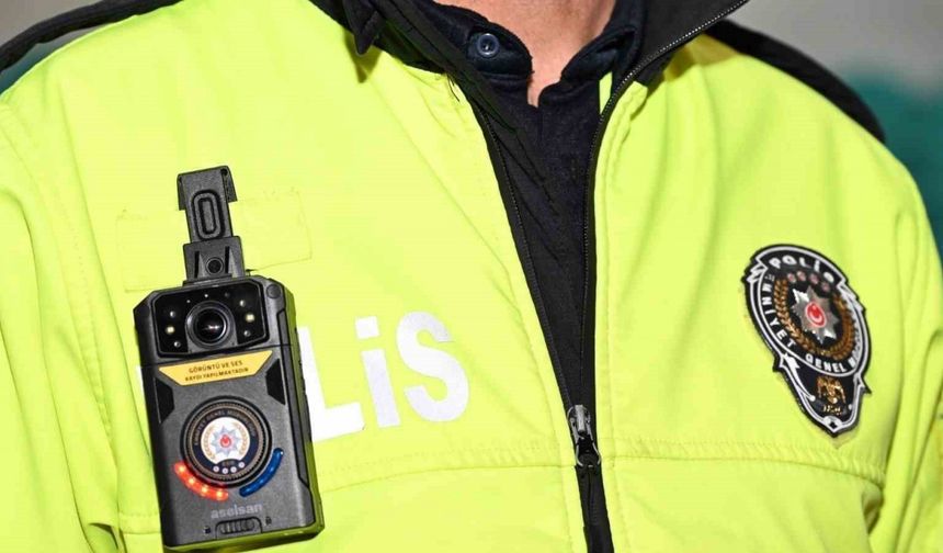 Erzincan’da Trafik Ekiplerine Yeni Nesil Yaka Kamerası Eğitimi Verildi