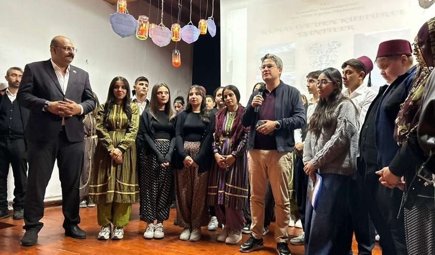 Kemaliye’de Eğin Kültürü Sahneye Taşındı