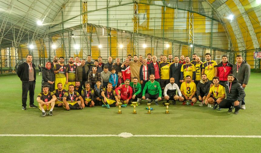 Erzincan Belediyesi Birimler Arası Halı Saha Futbol Turnuvası Sona Erdi