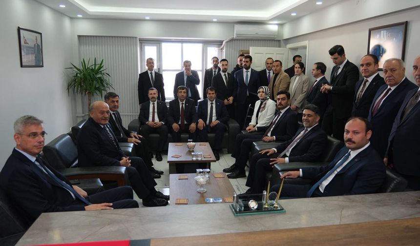 Bakan Memişoğlu’dan MHP İl Başkanlığına Ziyaret