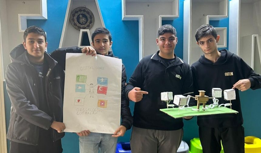 Öğrencilerden Görünmez Kahramanlara Teşekkür