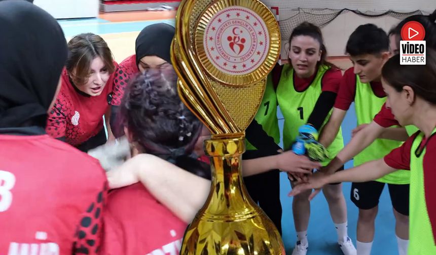 Yurt Lig Futsal’da Şampiyon Mengücek Gazi Yurdu
