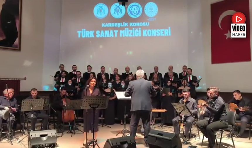 Erzincan Kardeşlik Korosu Türk Sanat Müziği Konseri Mest Etti