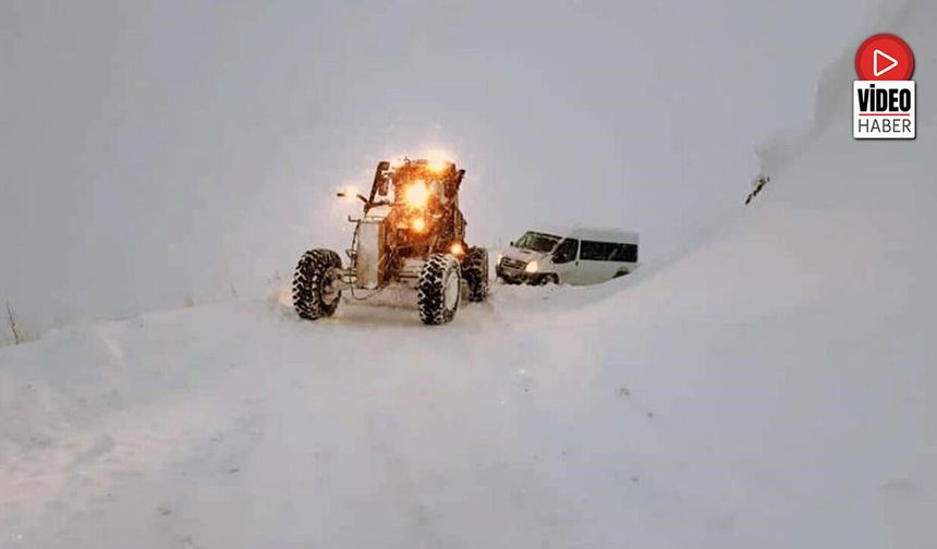 Erzincan'da Köy Yolları Bir Bir Açılıyor