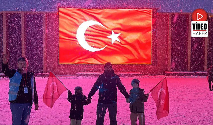 Ülkü Ocakları Erzincan’da Bayraklı Protesto Düzenledi