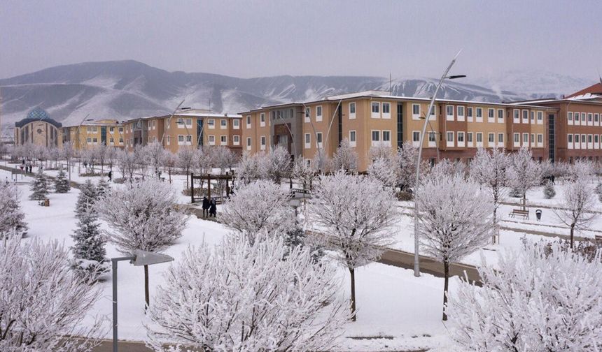 EBYÜ Senatosu Eğitime 1 Gün Ara Verme Kararı Aldı