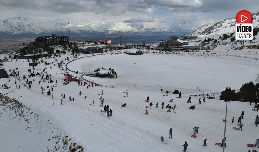 Türkiye'nin En Uzun Pistinde Yoğunluk Havadan Görüntülendi