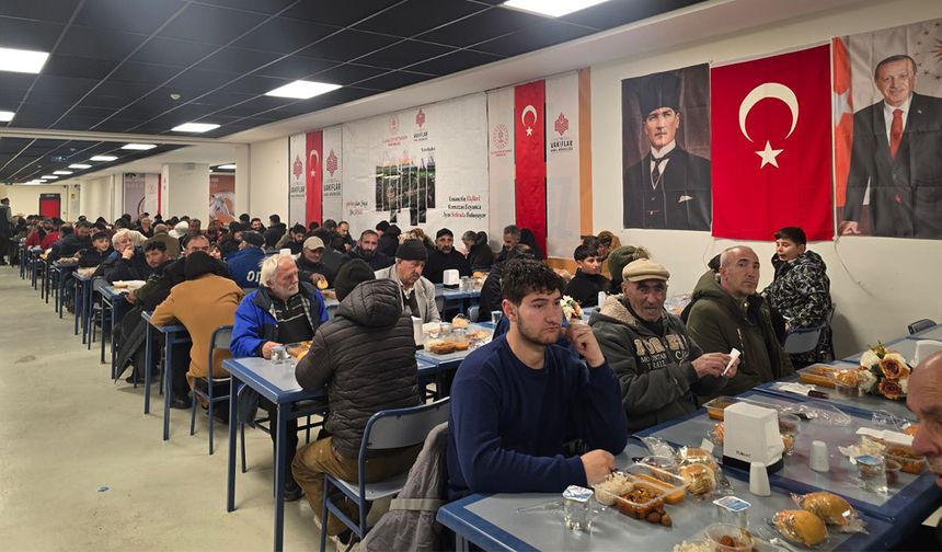 Terzibaba Sofrası’nda İlk Gün Yoğunluğu