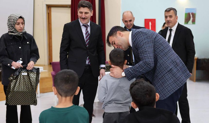 Çocuk Evleri Sitesi’nde Bayram Sevinci