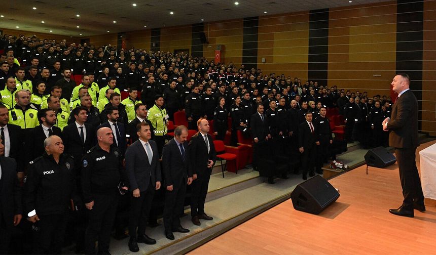 Erzincan Emniyet Müdürlüğü'nde Bayram Öncesi Toplantı