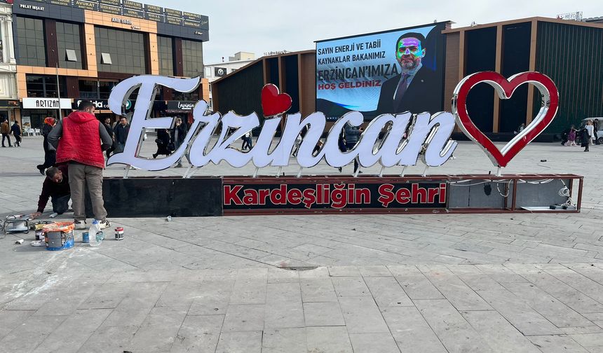 “Erzincan” Yazısı Modern Yüzüyle Geri Döndü