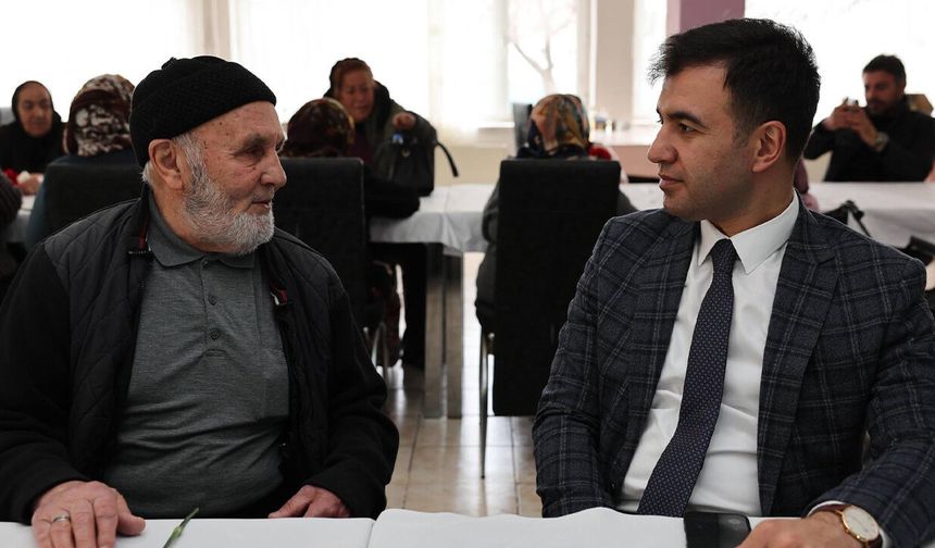 Erzincan'da Huzurevi Sakinleriyle Bayramlaşıldı