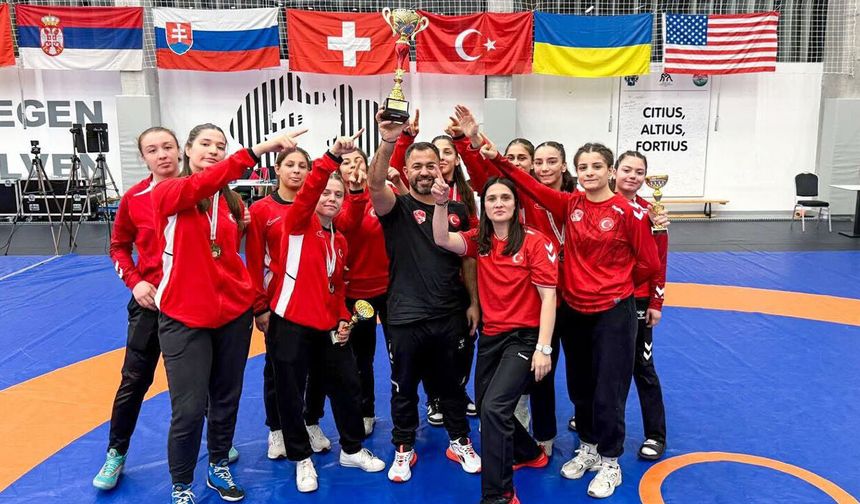 Erzincanlı Antrenörle Gelen Şampiyonluk