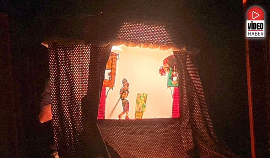 Erzincan’da Çocuklar Karagöz ve Hacivat ile Eğlendi